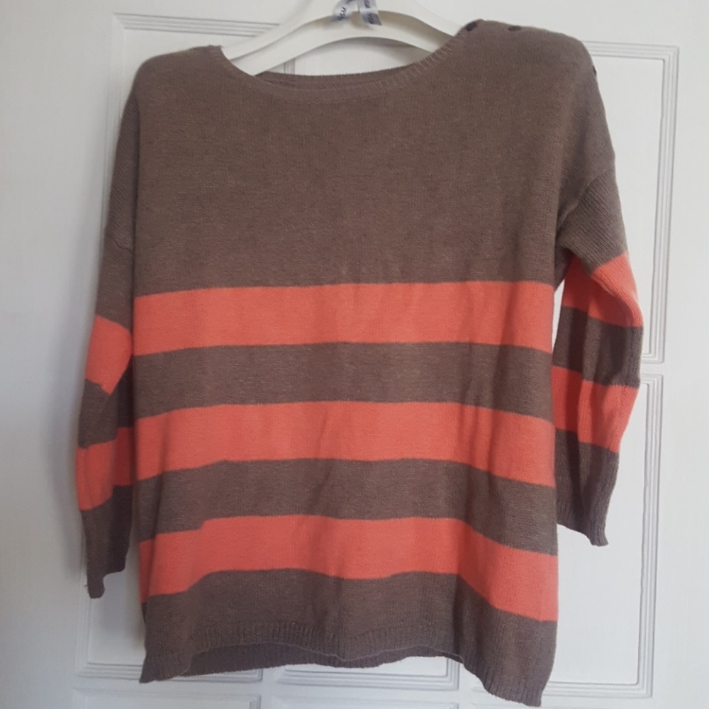 Gap dolman sleeved sweater